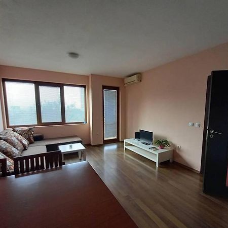 Апартамент Романтика Warna Exterior foto